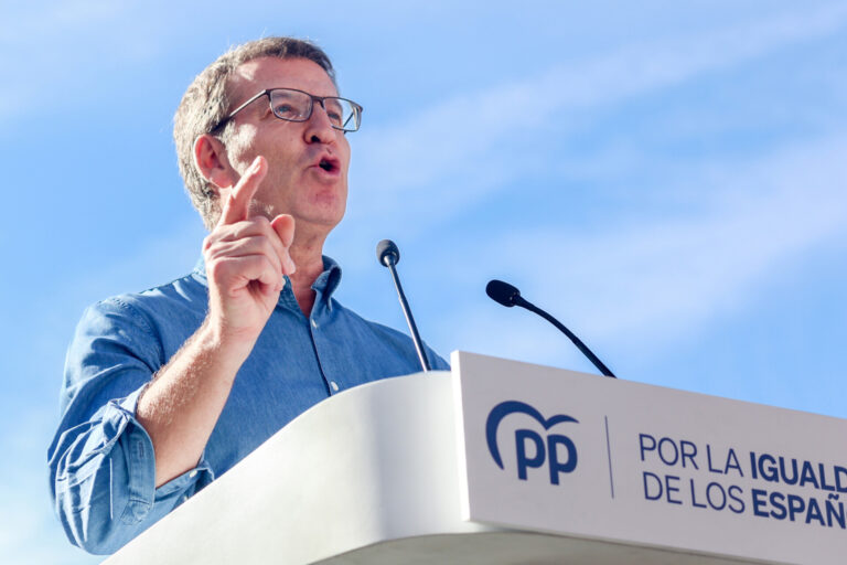 Feijóo avisa que el BNG quiere «trasladar el modelo de fractura a Galicia» y pide exportar a España la política de Rueda