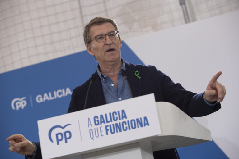 18F.-Feijóo insiste en que el 18F se enfrentan «el modelo de Galicia, de la estabilidad», con «el de Sánchez»