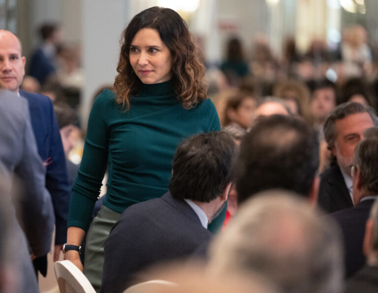 18F.- Ayuso ve que las urnas dan «un golpe muy duro» a Sánchez y ensalza a Feijóo: «Él es hoy la esperanza de España»