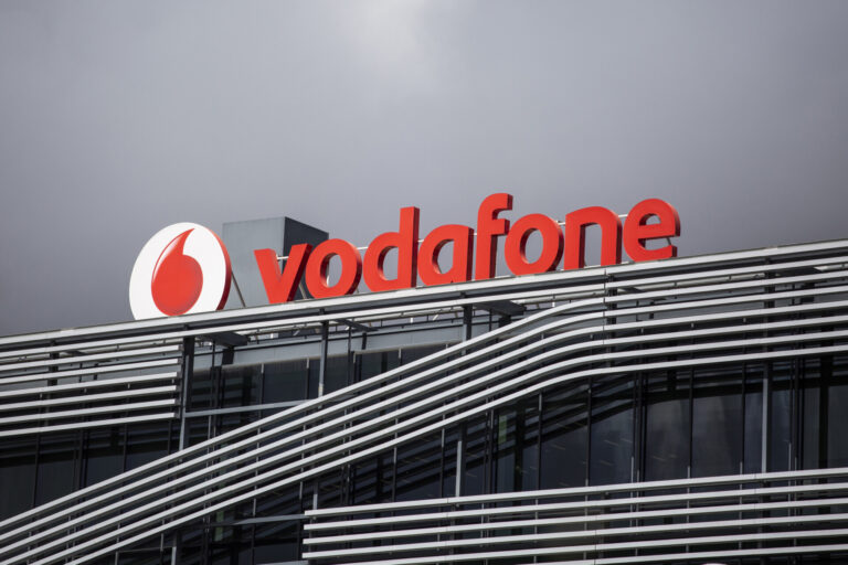 La cobertura 5G de Vodafone llegará a más de 70 municipios gallegos a finales de 2024