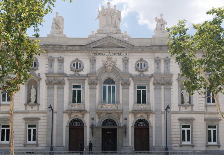 El TS rechaza el recurso de una asociación contra la retirada de la Medalla al Mérito en el Trabajo a Franco