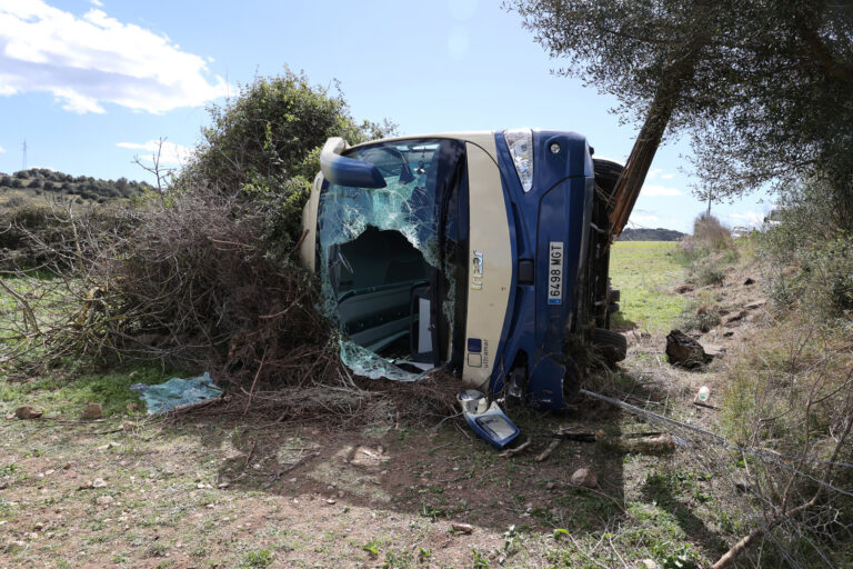 Guardia Civil estudia pedir colaboración de especialistas para reconstruir el accidente del bus del Imserso en Mallorca