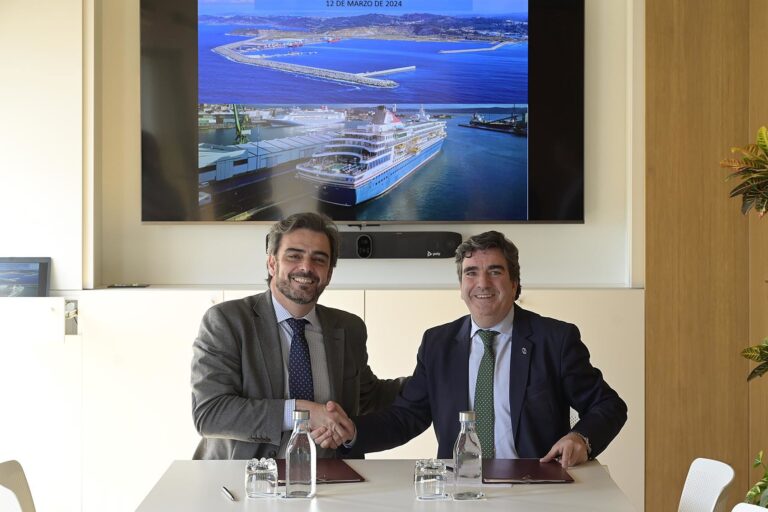 Puerto de A Coruña y Xunta apelan a «seguir trabajando» para definir el futuro de la fachada marítima de A Coruña