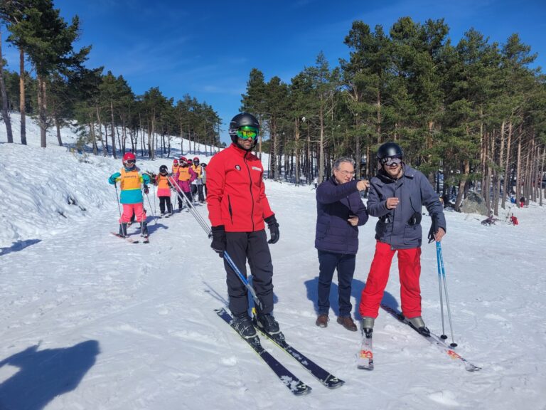 La Diputación de Ourense avanza que ampliará el número de plazas de ‘EsquiOU’ en su próxima edición
