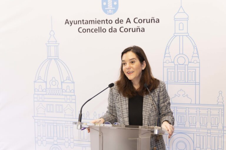 La alcaldesa de A Coruña descarta que la prórroga de los presupuestos estatales afecte a inversiones en la ciudad
