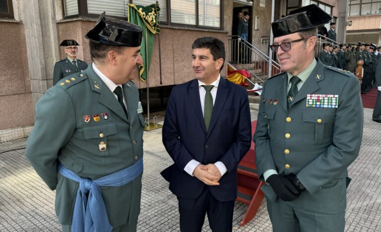 El nuevo jefe de la Comandancia de la Guardia Civil en A Coruña apela a la cooperación en su toma de posesión