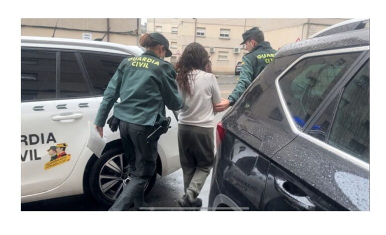 Detenidas cuatro personas acusadas de 12 robos en establecimientos comerciales de Ourense