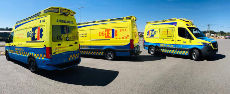 Herida una persona tras una colisión entre tres vehículos en A Coruña