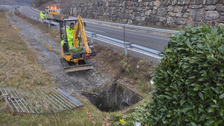 Transportes formaliza por 14,7 millones un contrato de conservación de carreteras en la provincia de Lugo