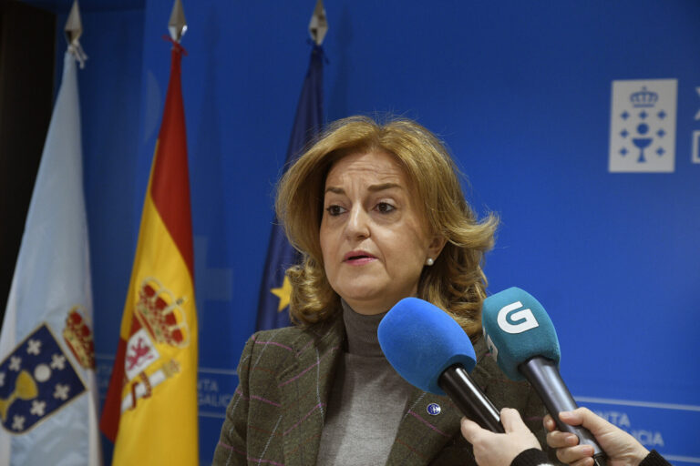 La exconselleira Elena Rivo renuncia a su acta en el Parlamento de Galicia tras salir del Ejecutivo de Rueda