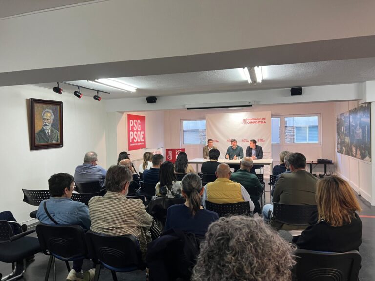 La asamblea del PSOE compostelano propone a Nicolás González Casares para como candidato a las europeas