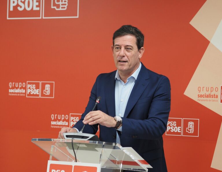21A.- Besteiro felicita al socialismo vasco y cree la gobernabilidad de España «sale fortalecida»