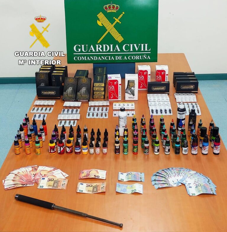 Dos investigados en una operación en locales de tatuaje coruñeses por importaciones sin trámites aduaneros