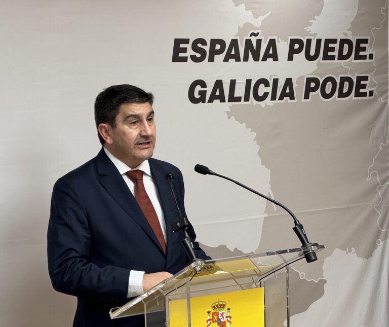 Pedro Blanco defiende que el Gobierno «va a cumplir» con el AVE Vigo-Oporto