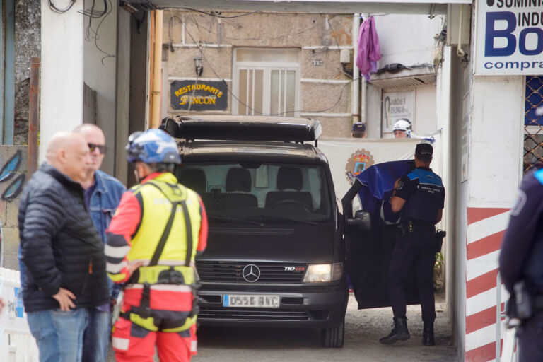 El PP de Vigo se suma al duelo tras la muerte de un bombero y suspende también los actos previstos para este sábado