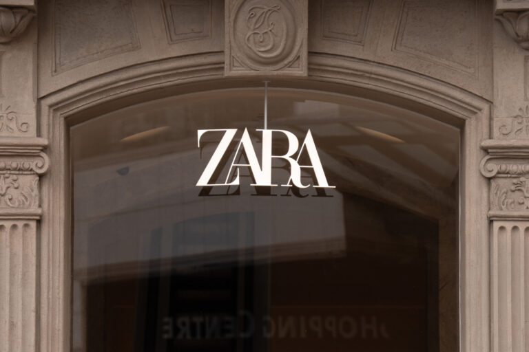 Los españoles gastan 460 euros en moda online con Zara y Shein como las marcas donde más compran