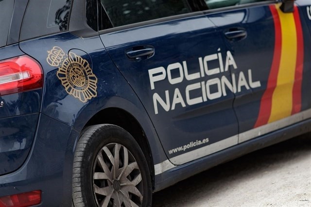 Detenido un hombre sorprendido por la policía cuando atracaba a un conductor en A Coruña con un destornillador