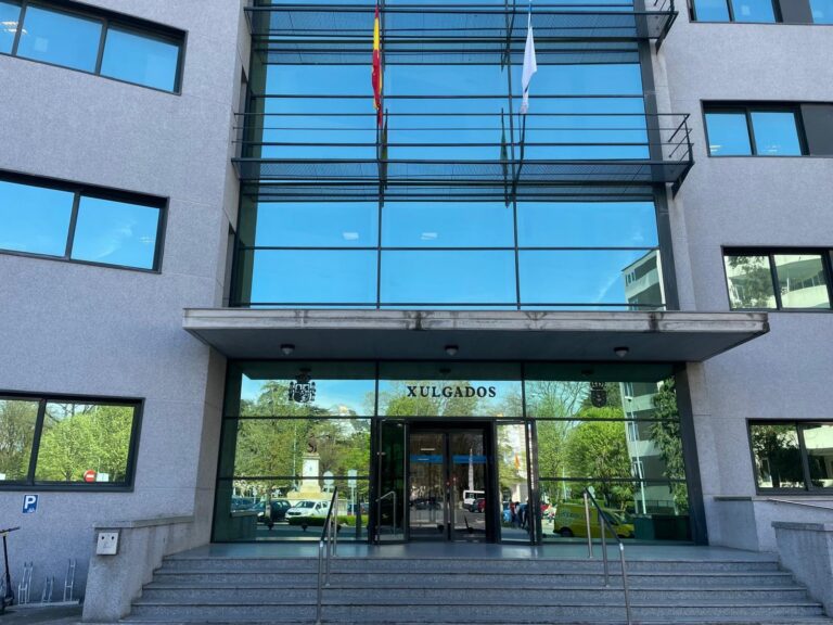 CSIF denuncia ante Inspección de Trabajo filtraciones de agua en los Juzgados de Lugo