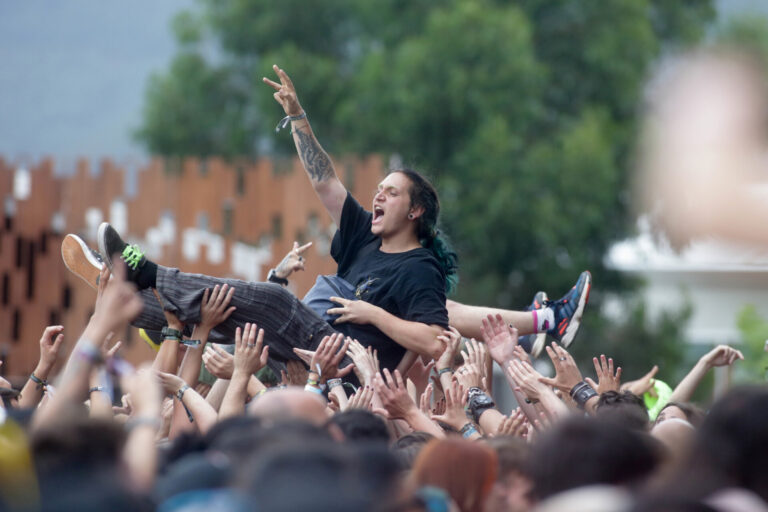 El Resurrection Fest 2024 congregará a 120.000 personas en Viveiro y se rozará el lleno de ocupación en toda la comarca