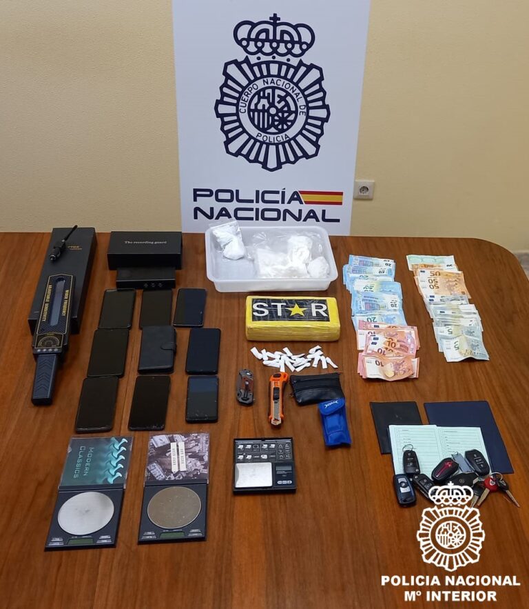 Detenidos en Ourense dos hermanos por dedicarse supuestamente a la distribución de cocaína