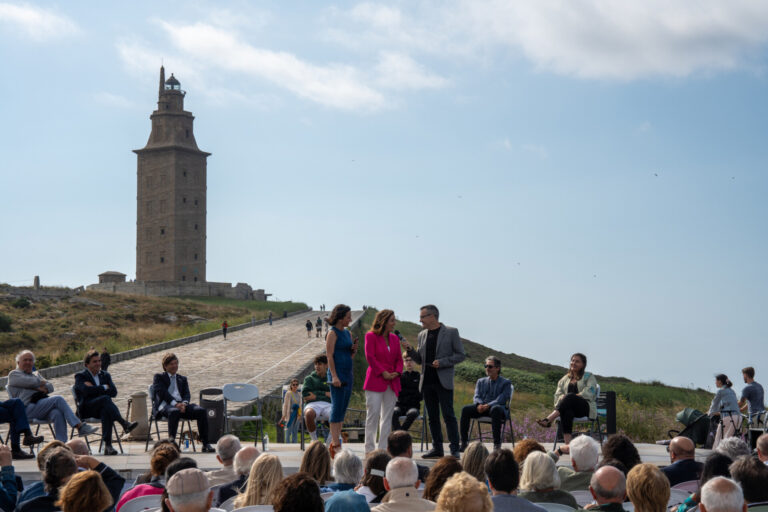 A Coruña conmemora la declaración de la Torre de Hércules como Patrimonio de la Humanidad: «Un éxito de los coruñeses»