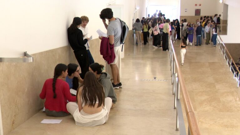 Más de 2.800 estudiantes se enfrentan desde este martes a la EBAU extraordinaria en Galicia