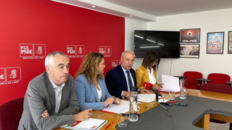 Tomé evita «interferir» en los conflictos del PSOE de Santiago y O Carballiño «por respeto» a sus compañeros