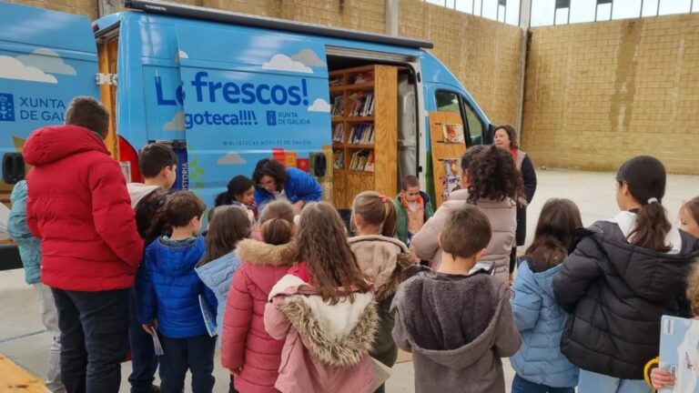 Municipios de la zona occidental de Ourense dispondrán de una nueva ruta de bibliotecas móviles después del verano