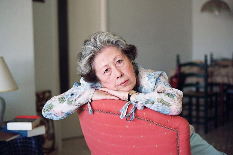 Muere en Ferrol a los 98 años la escritora sevillana Julia Uceda, Premio Nacional de Poesía