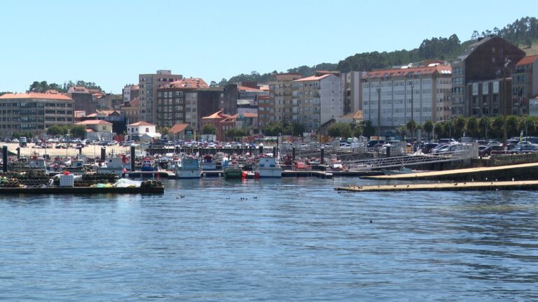 Sensación «agridulce» en Ribeira con el naufragio en Malvinas: 3 de los 4 vecinos enrolados con vida y uno, desaparecido