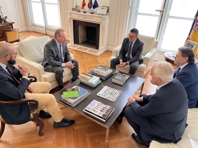 José González concluye su viaje a Argentina con el «refuerzo de la colaboración» con administraciones del país austral