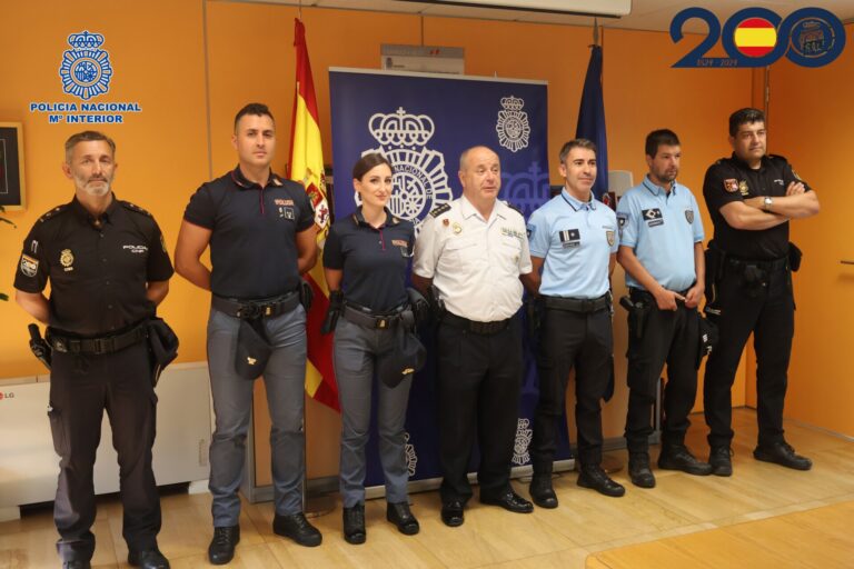 Agentes de Italia y Portugal culminan su colaboración con Policía Nacional en la vigilancia en las Fiestas del Apóstol