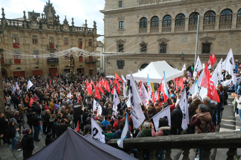 El Comité Intercentros de la CRTVG califica de «absolutista» y «burla descarada» la ley de medios que prepara la Xunta