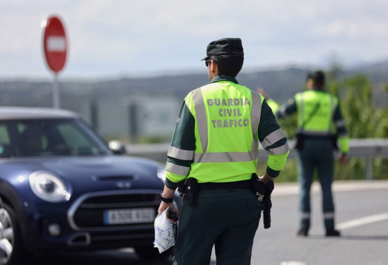 La DGT inicia este lunes una campaña especial de control de consumo de alcohol y drogas en Galicia