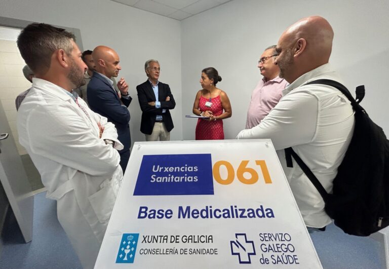 Sanidade recalca que la nueva base de la ambulancia medicalizada de O Salnés estará en septiembre y BNG le afea «mentir»