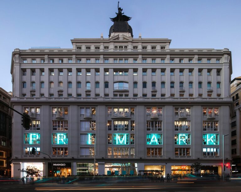 Primark sigue con su expansión en España tras aperturas en Lugo y Zaragoza con más de 100 empleos