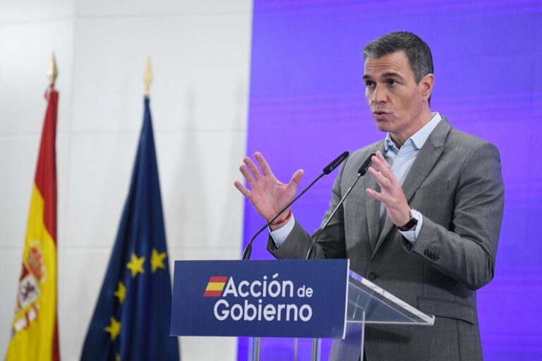 Sánchez inicia contactos para reunirse con los presidentes de CCAA, empezando por Euskadi y Cataluña