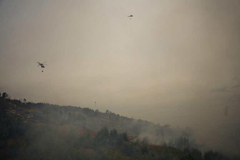 Estabilizado el incendio de Pentes, en A Gudiña (Ourense), con unas 280 hectáreas quemadas