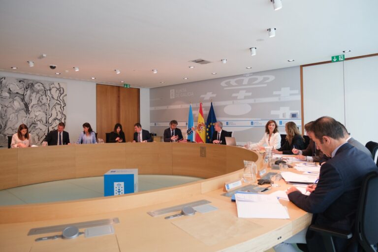 Consello.-Galicia «cumplió objetivos» en 2023 con un déficit del 0,18% y una deuda del 16,1%, «la más baja desde 2012»