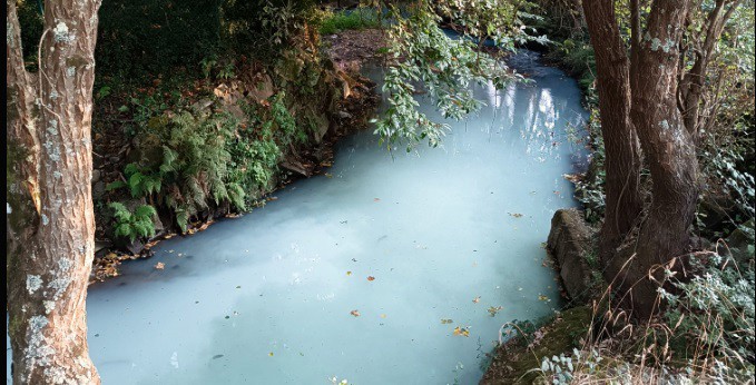 El BNG de Vigo reclama aumentar el control en el río Lagares «ante los continuos vertidos ilegales»