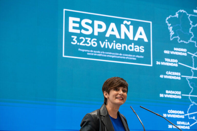 Rodríguez avisa: las CCAA «insumisas» con la Ley de Vivienda no recibirán fondos estatales para vivienda