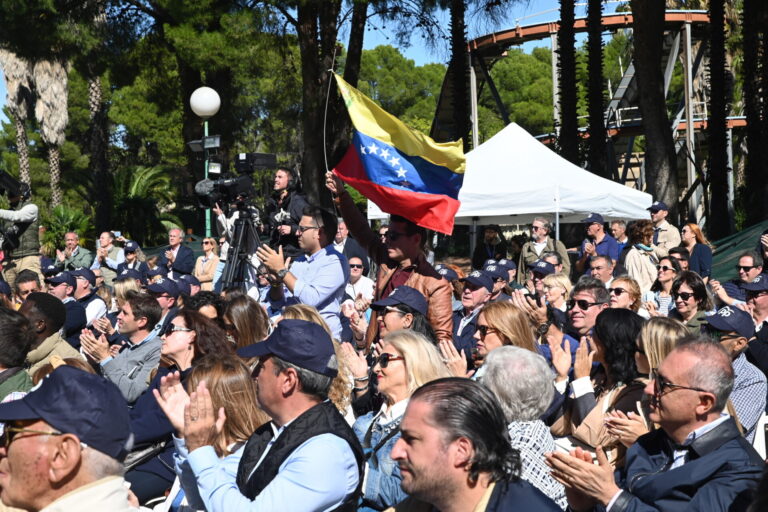 Diferentes cargos del PP de Galicia se suman a las protestas en varias ciudades por «la libertad» de Venezuela