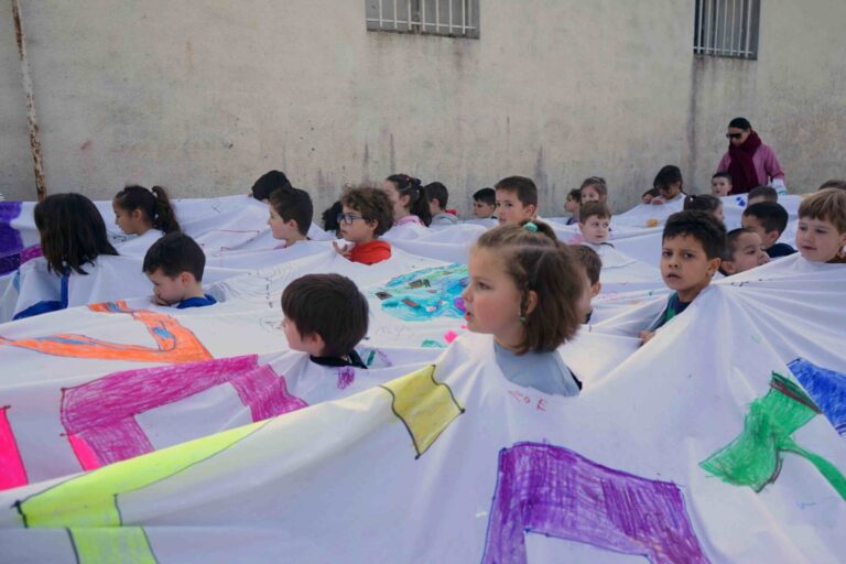 El Centro de Arte Fundación María José Jove impulsa el arte contemporáneo en ocho escuelas rurales gallegas