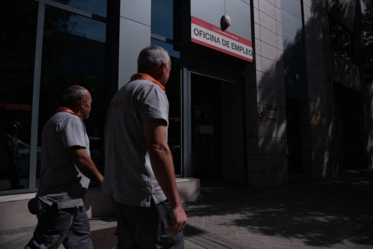 El paro en Galicia sube en 2.314 personas en septiembre tras el fin de la temporada turística