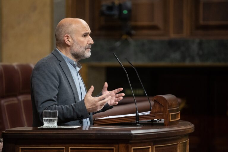 El PSOE se desmarca en el Congreso de una iniciativa del BNG para suprimir los peajes de la AP-9 y anular su concesión