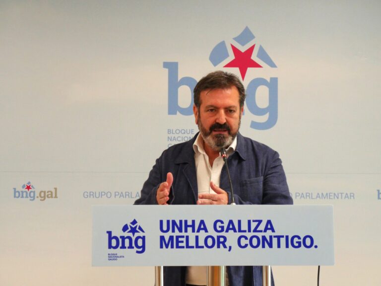 El BNG irá a la reunión del pacto por el gallego que quiere la Xunta, a la que pide que «frene la debacle» de la lengua