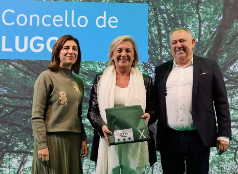 Un total de 24 ayuntamientos reciben de la Xunta la Bandeira Verde 2024, con Lugo como primera y única ciudad