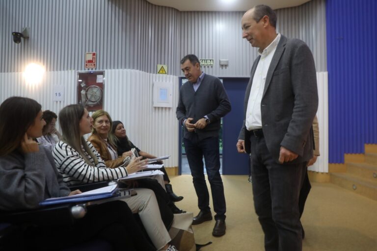 Román Rodríguez resalta el objetivo de la Xunta de consolidar Galicia como «un referente educativo»