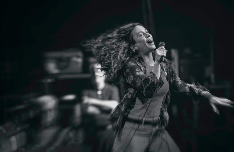 Alanis Morissette actuará el 9 de julio en el Coliseum de A Coruña