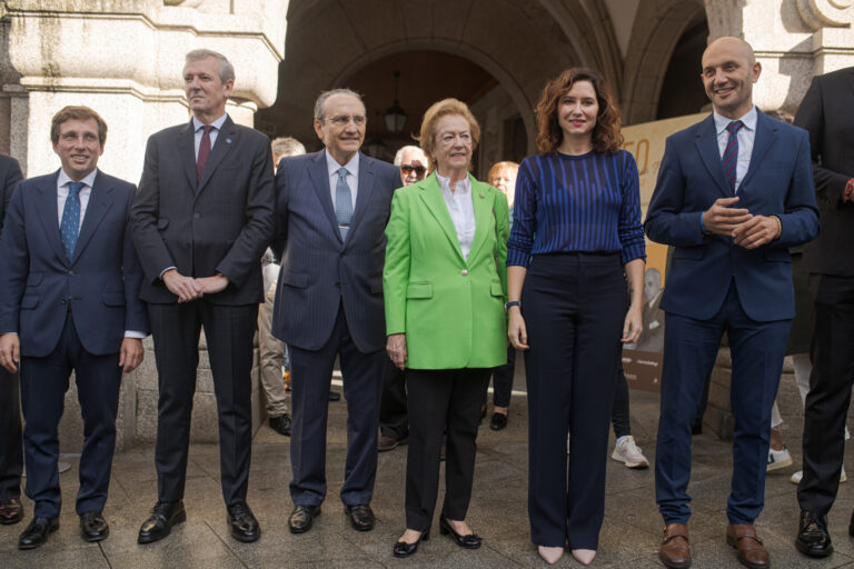 O Porriño homenajea a Antonio Palacios, «embajador de Galicia con su legado arquitectónico»